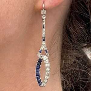 Nextearrings Vintage Round Cut Blue & White Sapphire Drop Earrings